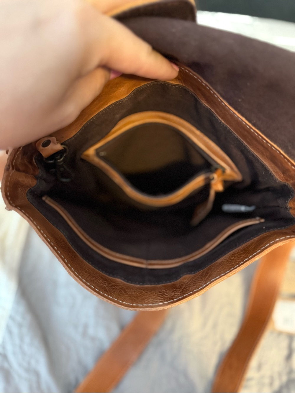 Bed Stu Leather Crossbody Bag - Brown - Picture 4 of 5